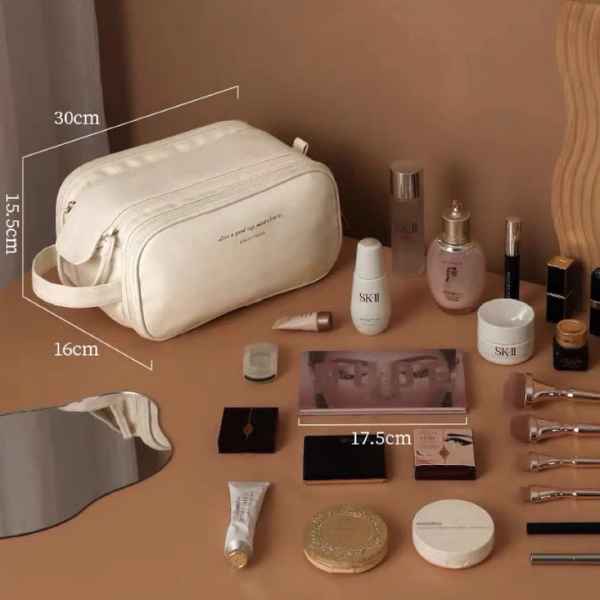 Necessaire Essential Bag